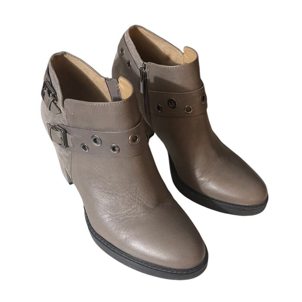 Naturalizer Cassia Oxford Leather Ankle Boot‎ Gray Buckle Accent Size 9